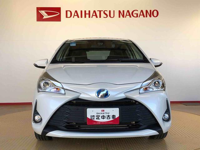 ヴィッツハイブリッドＵ２ＷＤ　衝突被害軽減システム　横滑り防止機能　シートヒーター　オートライト　プッシュスタート　スマートキー　オートエアコン　パワステ　パワーウインドウ　電動格納ドアミラー　ＡＢＳ（長野県）の中古車