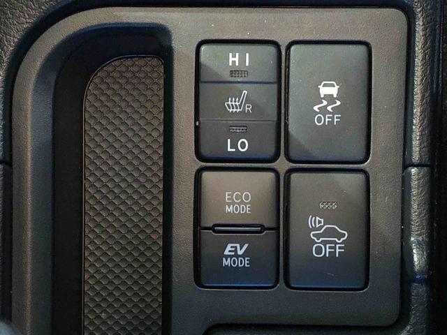 ヴィッツハイブリッドＵ２ＷＤ　衝突被害軽減システム　横滑り防止機能　シートヒーター　オートライト　プッシュスタート　スマートキー　オートエアコン　パワステ　パワーウインドウ　電動格納ドアミラー　ＡＢＳ（長野県）の中古車