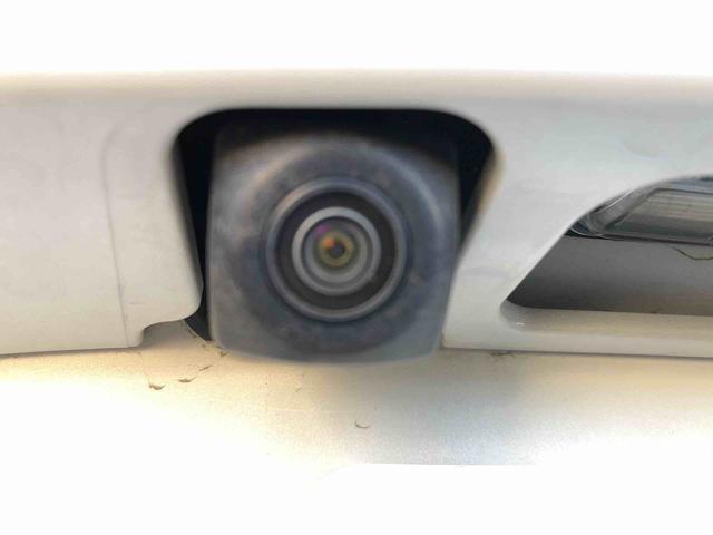 ヴィッツハイブリッドＵ２ＷＤ　衝突被害軽減システム　横滑り防止機能　シートヒーター　オートライト　プッシュスタート　スマートキー　オートエアコン　パワステ　パワーウインドウ　電動格納ドアミラー　ＡＢＳ（長野県）の中古車