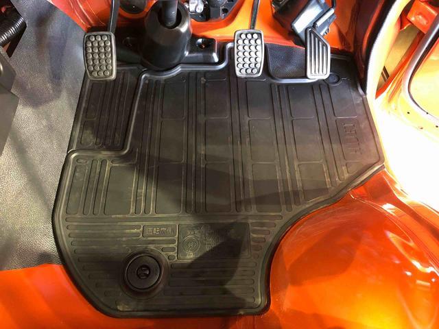 ハイゼットトラックジャンボスタンダード4WD オートライト エアコン パワステ 格納式テールゲートチェーン 衝突被害軽減システム 横滑り防止機能 アイドリングストップ ABS(長野県)の中古車