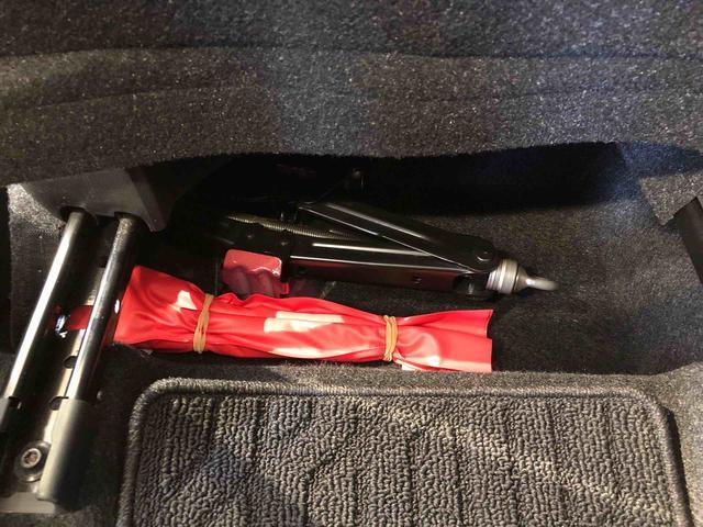 ロッキープレミアム４ＷＤ　ターボ　衝突被害軽減システム　横滑り防止機能　シートヒーター　オートライト　オートエアコン　プッシュスタート　スマートキー　アイドリングストップ　電動格納ドアミラー　ＡＢＳ（長野県）の中古車