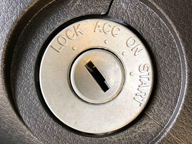 ハイゼットトラックEXT4WD キーレスエントリー パワードアロック パワーウィンドウ 手動ドアミラー マニュアルエアコン パワステ フォグランプ ABS(長野県)の中古車