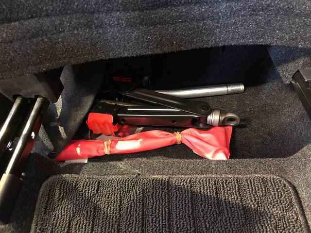 ロッキープレミアム４ＷＤ　ターボ　衝突被害軽減システム　横滑り防止機能　シートヒーター　オートライト　オートエアコン　プッシュスタート　スマートキー　アイドリングストップ　電動格納ドアミラー　ＡＢＳ（長野県）の中古車