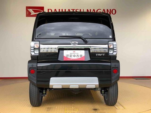 タフトＧターボ　クロムベンチャー４ＷＤ　ターボ　スカイルーフ　　プッシュスタート　スマートキー　オートライト　オートエアコン　電動パーキングブレーキ　衝突被害軽減システム　横滑り防止機能　　シートヒーター　新品ナビ（長野県）の中古車