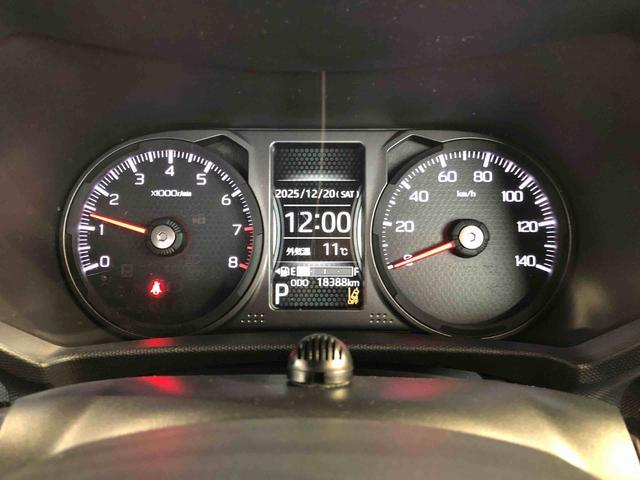 タフトＧターボ　クロムベンチャー４ＷＤ　ターボ　スカイルーフ　　プッシュスタート　スマートキー　オートライト　オートエアコン　電動パーキングブレーキ　衝突被害軽減システム　横滑り防止機能　　シートヒーター　新品ナビ（長野県）の中古車