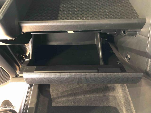 タフトＧターボ　クロムベンチャー４ＷＤ　ターボ　スカイルーフ　　プッシュスタート　スマートキー　オートライト　オートエアコン　電動パーキングブレーキ　衝突被害軽減システム　横滑り防止機能　　シートヒーター　新品ナビ（長野県）の中古車