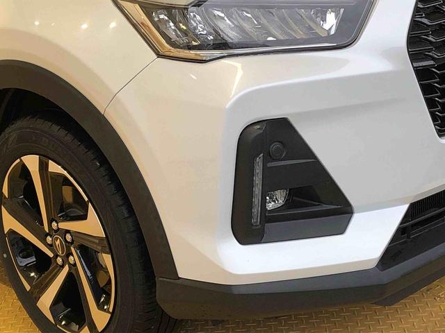 ロッキープレミアムＧ　ＨＥＶ２ＷＤ　クルーズコントロール　衝突被害軽減システム　横滑り防止機能　シートヒーター　オートライト　オートエアコン　プッシュスタート　スマートキー　アイドリングストップ　電動格納ドアミラー　ＡＢＳ（長野県）の中古車