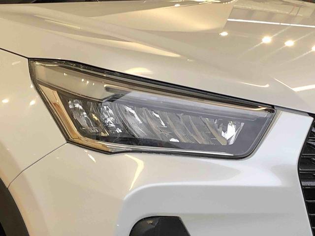 ロッキープレミアムＧ　ＨＥＶ２ＷＤ　クルーズコントロール　衝突被害軽減システム　横滑り防止機能　シートヒーター　オートライト　オートエアコン　プッシュスタート　スマートキー　アイドリングストップ　電動格納ドアミラー　ＡＢＳ（長野県）の中古車