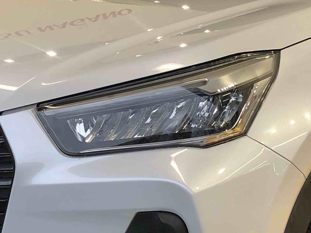 ロッキープレミアムＧ　ＨＥＶ２ＷＤ　クルーズコントロール　衝突被害軽減システム　横滑り防止機能　シートヒーター　オートライト　オートエアコン　プッシュスタート　スマートキー　アイドリングストップ　電動格納ドアミラー　ＡＢＳ（長野県）の中古車