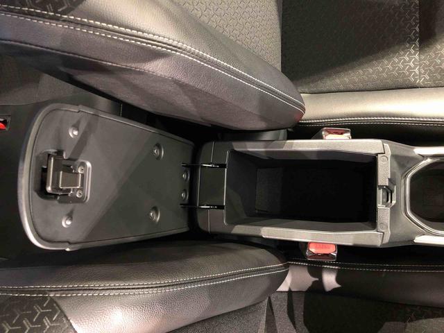 ロッキープレミアムＧ　ＨＥＶ２ＷＤ　クルーズコントロール　衝突被害軽減システム　横滑り防止機能　シートヒーター　オートライト　オートエアコン　プッシュスタート　スマートキー　アイドリングストップ　電動格納ドアミラー　ＡＢＳ（長野県）の中古車