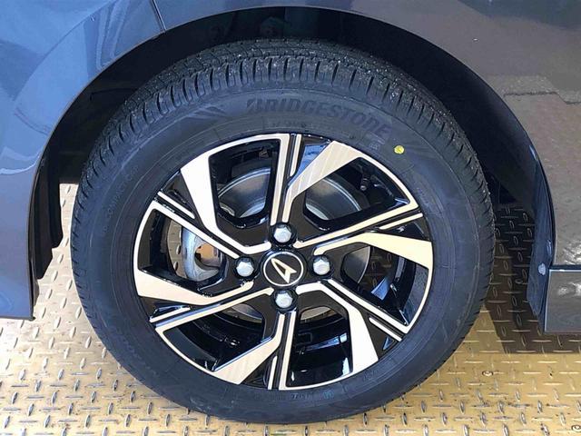 タントカスタムＸ４ＷＤ　シートヒーター　両側電動スライドドア　アイドリングストップ　プッシュスタート　スマートキー　衝突被害軽減システム　横滑り防止機能　オートライト　オートエアコン　ＡＢＳ（長野県）の中古車