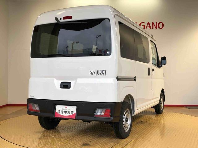 ハイゼットカーゴＤＸ４ＷＤ　ＡＭ／ＦＭラジオ　　マニュアルエアコン　パワーステアリング　パワードアロック　キーレスエントリー　衝突被害軽減システム　横滑り防止機能　アイドリングストップ　オートライト　ＡＢＳ（長野県）の中古車