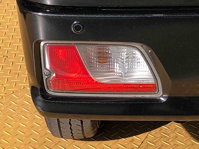 ハイゼットカーゴＤＸ４ＷＤ　ＡＭ／ＦＭラジオ　　マニュアルエアコン　パワーステアリング　パワードアロック　キーレスエントリー　衝突被害軽減システム　横滑り防止機能　アイドリングストップ　オートライト　ＡＢＳ（長野県）の中古車