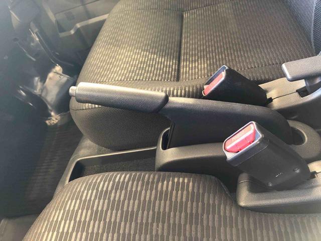 ハイゼットカーゴＤＸ４ＷＤ　ＡＭ／ＦＭラジオ　　マニュアルエアコン　パワーステアリング　パワードアロック　キーレスエントリー　衝突被害軽減システム　横滑り防止機能　アイドリングストップ　オートライト　ＡＢＳ（長野県）の中古車