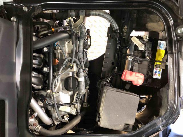 ハイゼットカーゴＤＸ４ＷＤ　ＡＭ／ＦＭラジオ　　マニュアルエアコン　パワーステアリング　パワードアロック　キーレスエントリー　衝突被害軽減システム　横滑り防止機能　アイドリングストップ　オートライト　ＡＢＳ（長野県）の中古車