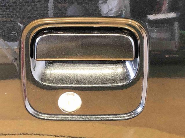 ハイゼットカーゴＤＸ４ＷＤ　ＡＭ／ＦＭラジオ　　マニュアルエアコン　パワーステアリング　パワードアロック　キーレスエントリー　衝突被害軽減システム　横滑り防止機能　アイドリングストップ　オートライト　ＡＢＳ（長野県）の中古車