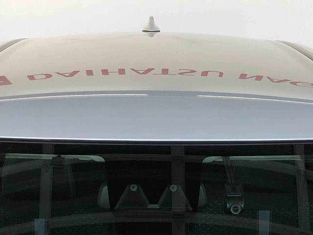 ロッキープレミアムＧ　ＨＥＶ２ＷＤ　クルーズコントロール　衝突被害軽減システム　横滑り防止機能　シートヒーター　オートライト　オートエアコン　プッシュスタート　スマートキー　電動格納ドアミラー　ＡＢＳ（長野県）の中古車