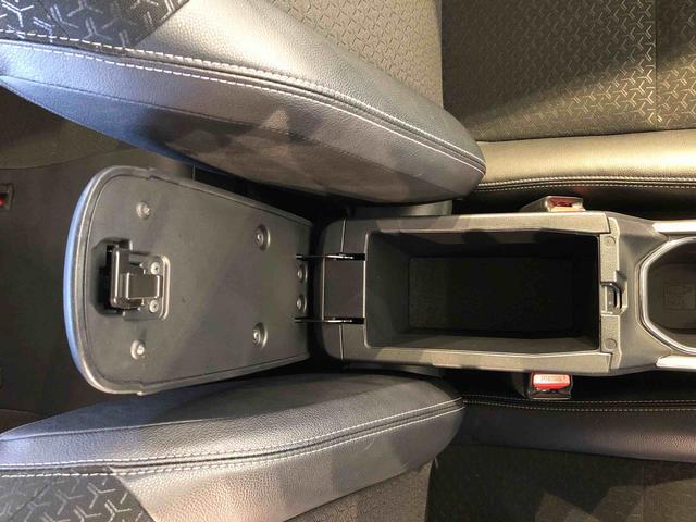 ロッキープレミアムＧ　ＨＥＶ２ＷＤ　クルーズコントロール　衝突被害軽減システム　横滑り防止機能　シートヒーター　オートライト　オートエアコン　プッシュスタート　スマートキー　電動格納ドアミラー　ＡＢＳ（長野県）の中古車