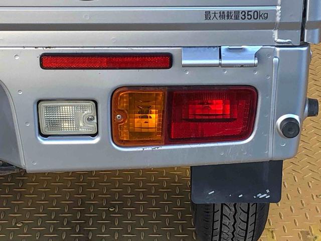 ハイゼットトラックジャンボ４ＷＤ　オートライト　マニュアルエアコン　パワステ　格納式テールゲートチェーン　パワーウィンドウ　フォグランプ　作業灯　ＡＢＳ（長野県）の中古車