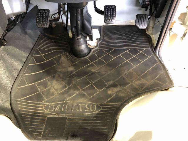 ハイゼットトラック農用スペシャル４ＷＤ　マニュアルエアコン　パワステ　作業灯　リヤ４枚リーフスプリング　スーパーデフロック　ラジオデッキ　手動ドアミラー　手動ウィンドウ（長野県）の中古車