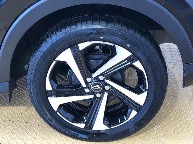 ロッキープレミアムＧ　ＨＥＶ２ＷＤ　クルーズコントロール　衝突被害軽減システム　横滑り防止機能　シートヒーター　オートライト　オートエアコン　プッシュスタート　スマートキー　電動格納ドアミラー　ＡＢＳ（長野県）の中古車