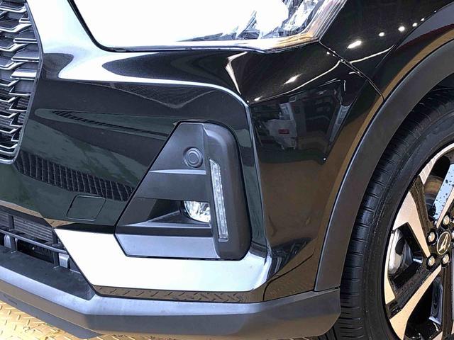 ロッキープレミアムＧ　ＨＥＶ２ＷＤ　クルーズコントロール　衝突被害軽減システム　横滑り防止機能　シートヒーター　オートライト　オートエアコン　プッシュスタート　スマートキー　電動格納ドアミラー　ＡＢＳ（長野県）の中古車