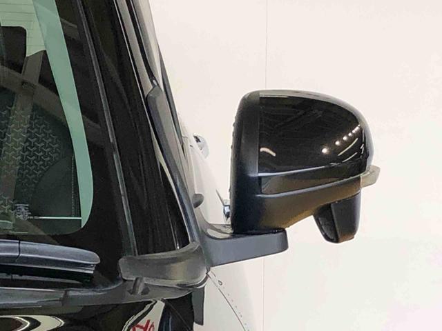 ロッキープレミアムＧ　ＨＥＶ２ＷＤ　クルーズコントロール　衝突被害軽減システム　横滑り防止機能　シートヒーター　オートライト　オートエアコン　プッシュスタート　スマートキー　電動格納ドアミラー　ＡＢＳ（長野県）の中古車