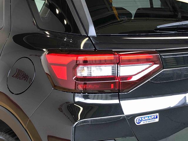 ロッキープレミアムＧ　ＨＥＶ２ＷＤ　クルーズコントロール　衝突被害軽減システム　横滑り防止機能　シートヒーター　オートライト　オートエアコン　プッシュスタート　スマートキー　電動格納ドアミラー　ＡＢＳ（長野県）の中古車