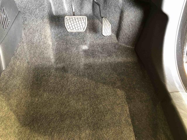 ロッキープレミアムＧ　ＨＥＶ２ＷＤ　クルーズコントロール　衝突被害軽減システム　横滑り防止機能　シートヒーター　オートライト　オートエアコン　プッシュスタート　スマートキー　電動格納ドアミラー　ＡＢＳ（長野県）の中古車