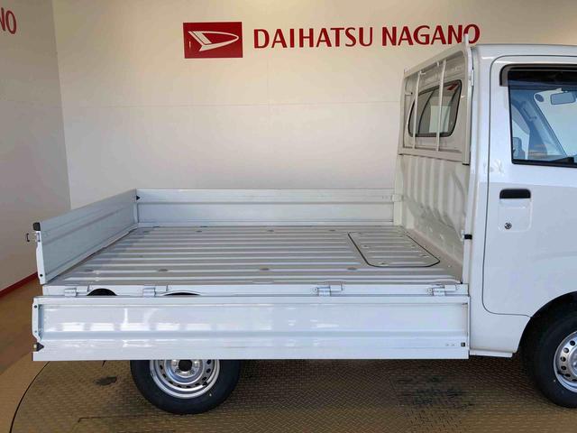 ハイゼットトラックスタンダード４ＷＤ　マニュアルエアコン　パワステ　タイミングチェーン　ラジオデッキ　手動ドアミラー　手動ウィンドウ　衝突被害軽減システム　横滑り防止機能　アイドリングストップ　ＡＢＳ（長野県）の中古車