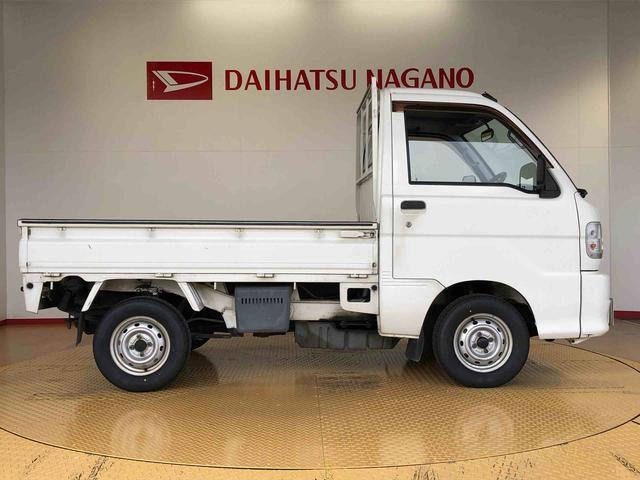 ハイゼットトラックツインカムスペシャル４ＷＤ　ラジオデッキ　手動ドアミラー　手動ウィンドウ（長野県）の中古車