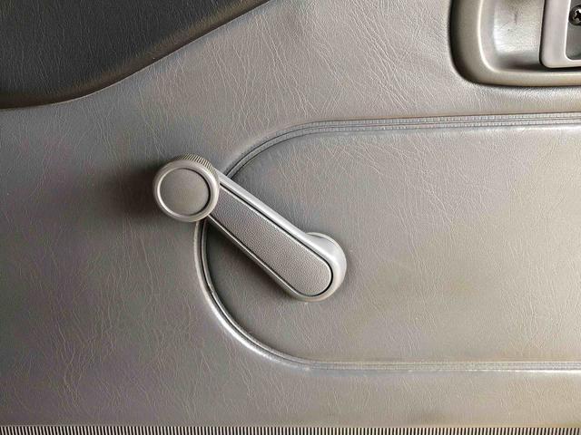 ハイゼットトラックツインカムスペシャル４ＷＤ　ラジオデッキ　手動ドアミラー　手動ウィンドウ（長野県）の中古車