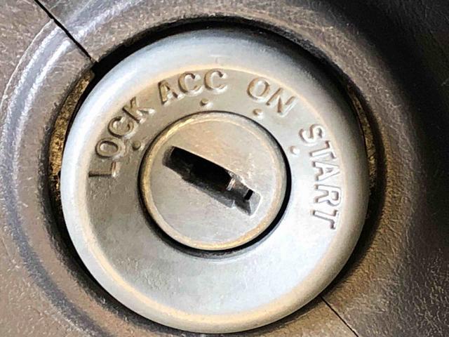 ハイゼットトラックツインカムスペシャル４ＷＤ　ラジオデッキ　手動ドアミラー　手動ウィンドウ（長野県）の中古車