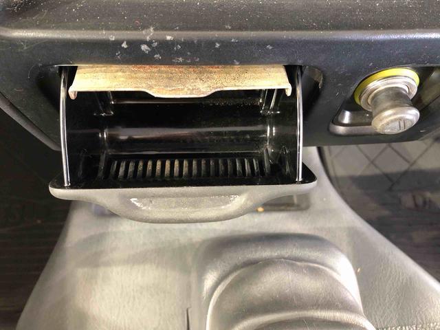 ハイゼットトラックツインカムスペシャル４ＷＤ　ラジオデッキ　手動ドアミラー　手動ウィンドウ（長野県）の中古車