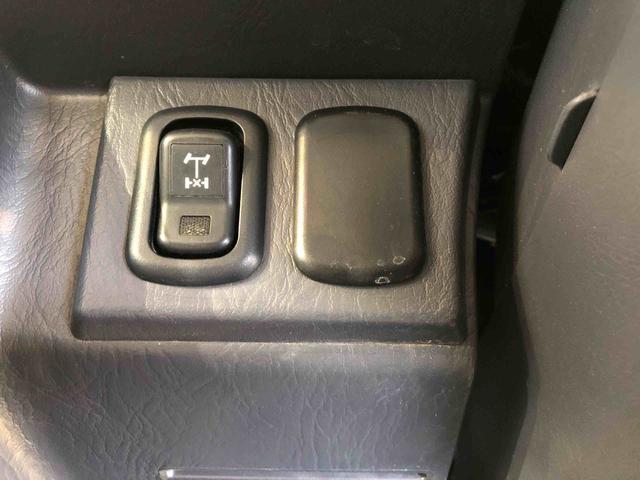 ハイゼットトラックツインカムスペシャル４ＷＤ　ラジオデッキ　手動ドアミラー　手動ウィンドウ（長野県）の中古車