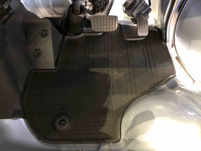 ハイゼットトラックジャンボスタンダード４ＷＤ　オートライト　マニュアルエアコン　パワステ　格納式テールゲートチェーン　衝突被害軽減システム　横滑り防止機能　アイドリングストップ　ＡＢＳ（長野県）の中古車