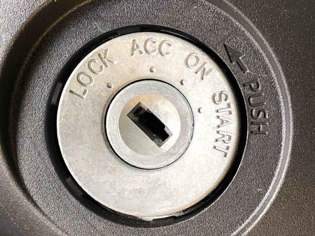 ハイゼットトラックスタンダード　農用スペシャル４ＷＤ　マニュアルエアコン　パワステ　オートライト　作業灯　リヤ４枚リーフスプリング　スーパーデフロック　ラジオデッキ　衝突被害軽減システム　横滑り防止機能　アイドリングストップ　ＡＢＳ（長野県）の中古車