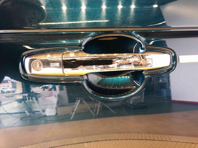 ムーヴキャンバスセオリーＧターボ２ＷＤ　ターボ　　両側電動スライドドア　オートライト　衝突被害軽減システム　横滑り防止機能　プッシュスタート　スマートキー　オートエアコン　電動格納ドアミラー　アイドリングストップ　ＡＢＳ（長野県）の中古車