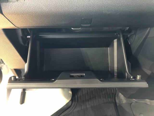 ハイゼットカーゴＤＸ４ＷＤ　ＡＭ／ＦＭラジオ　　マニュアルエアコン　パワーステアリング　パワードアロック　キーレスエントリー　衝突被害軽減システム　横滑り防止機能　アイドリングストップ　オートライト　ＡＢＳ（長野県）の中古車