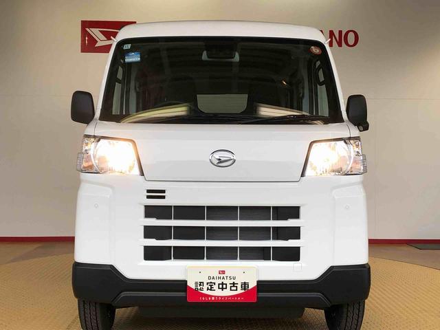 ハイゼットカーゴＤＸ４ＷＤ　ＡＭ／ＦＭラジオ　　マニュアルエアコン　パワーステアリング　パワードアロック　キーレスエントリー　衝突被害軽減システム　横滑り防止機能　アイドリングストップ　オートライト　ＡＢＳ（長野県）の中古車