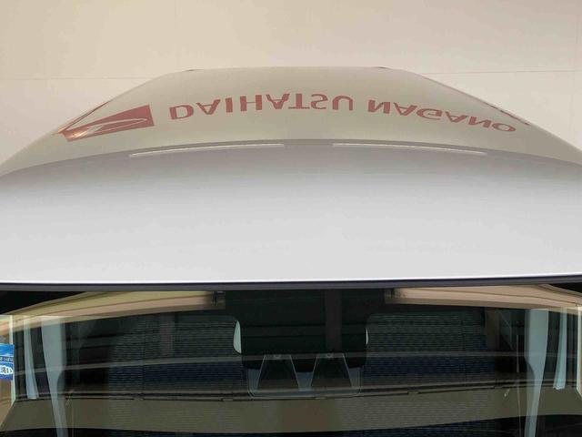 ハイゼットカーゴＤＸ４ＷＤ　ＡＭ／ＦＭラジオ　　マニュアルエアコン　パワーステアリング　パワードアロック　キーレスエントリー　衝突被害軽減システム　横滑り防止機能　アイドリングストップ　オートライト　ＡＢＳ（長野県）の中古車