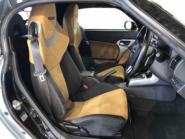 コペンローブ　Ｓ２ＷＤ　ターボ　アイドリングストップ　横滑り防止機能　シートヒーター　アクティブトップ　オートエアコン　パワーウインドウ　電動ドアミラー　キーフリーシステム　プッシュスタートエンジンボタン　ＡＢＳ（長野県）の中古車