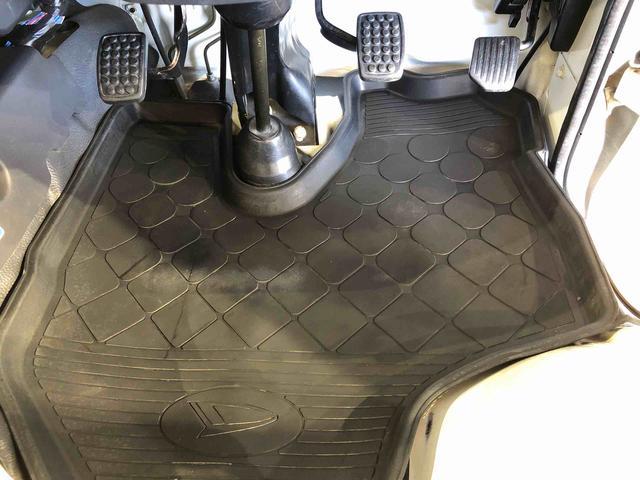 ハイゼットトラックスペシャル４ＷＤ　手動ドアミラー　手動ドアロック　ラジオ　作業灯　テールゲートチェーン（長野県）の中古車