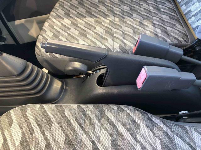 ハイゼットトラックスペシャル４ＷＤ　手動ドアミラー　手動ドアロック　ラジオ　作業灯　テールゲートチェーン（長野県）の中古車