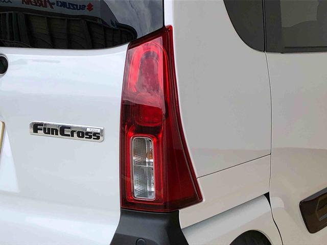 タントファンクロスターボ２ＷＤ　ターボ　シートヒーター　両側電動スライドドア　アイドリングストップ　プッシュスタート　スマートキー　衝突被害軽減システム　横滑り防止機能　オートライト　オートエアコン　ＡＢＳ（長野県）の中古車