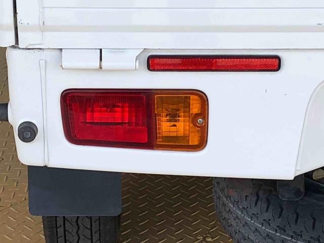 ハイゼットトラックスタンダード　農用スペシャル４ＷＤ　マニュアルエアコン　パワステ　作業灯　リヤ４枚リーフスプリング　スーパーデフロック　ラジオデッキ　手動ドアミラー　手動ウィンドウ（長野県）の中古車