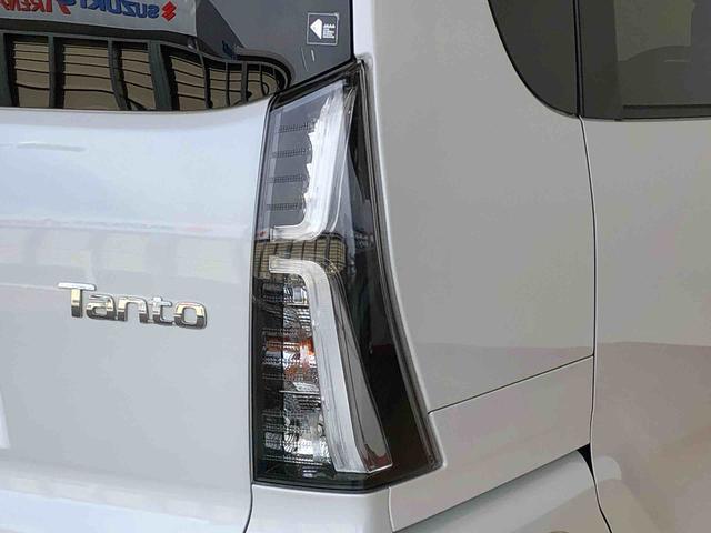 タントカスタムＲＳ４ＷＤ　ターボ　シートヒーター　両側電動スライドドア　アイドリングストップ　プッシュスタート　スマートキー　衝突被害軽減システム　横滑り防止機能　オートライト　オートエアコン　ＡＢＳ（長野県）の中古車