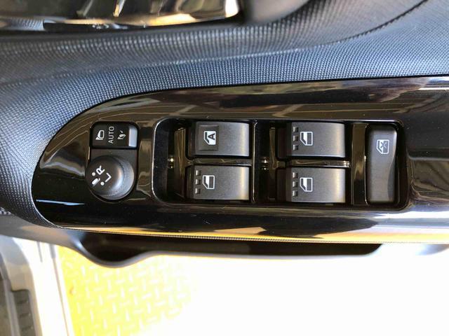 ムーヴキャンバスＧブラックアクセントリミテッド　ＳＡIII２ＷＤ　両側電動スライドドア　オートライト　衝突被害軽減システム　横滑り防止機能　プッシュスタート　スマートキー　オートエアコン　パワーウインドウ　電動格納ドアミラー　アイドリングストップ　ＡＢＳ（長野県）の中古車