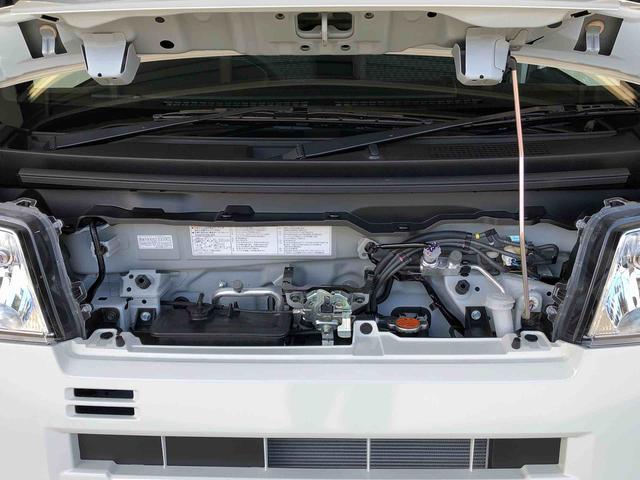 ハイゼットカーゴＤＸ４ＷＤ　ＡＭ／ＦＭラジオ　　マニュアルエアコン　パワーステアリング　パワードアロック　キーレスエントリー　衝突被害軽減システム　横滑り防止機能　アイドリングストップ　オートライト　ＡＢＳ（長野県）の中古車