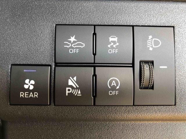 ハイゼットカーゴＤＸ４ＷＤ　ＡＭ／ＦＭラジオ　　マニュアルエアコン　パワーステアリング　パワードアロック　キーレスエントリー　衝突被害軽減システム　横滑り防止機能　アイドリングストップ　オートライト　ＡＢＳ（長野県）の中古車